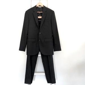 Club Monaco Men’s Suit